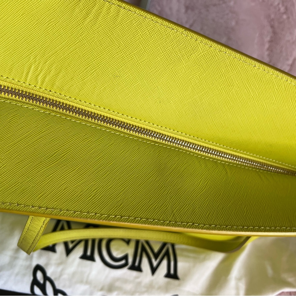 MCM Vibrant Yellow Tote - Picture 16 of 16